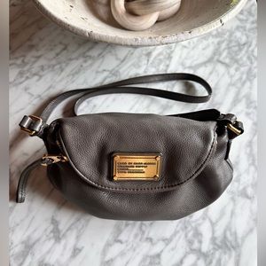 MARC by Marc Jacobs
Classic Q Natasha Crossbody Bag, Taupe
